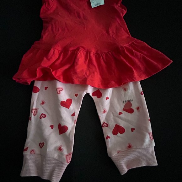 FIRST IMPRESSIONS & EPIC THREADS GIRLS SUNSET FLAMINGO 2-PC HEART SET - Picture 2 of 11